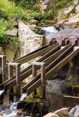 Wasserräder am Trusetaler Wasserfall